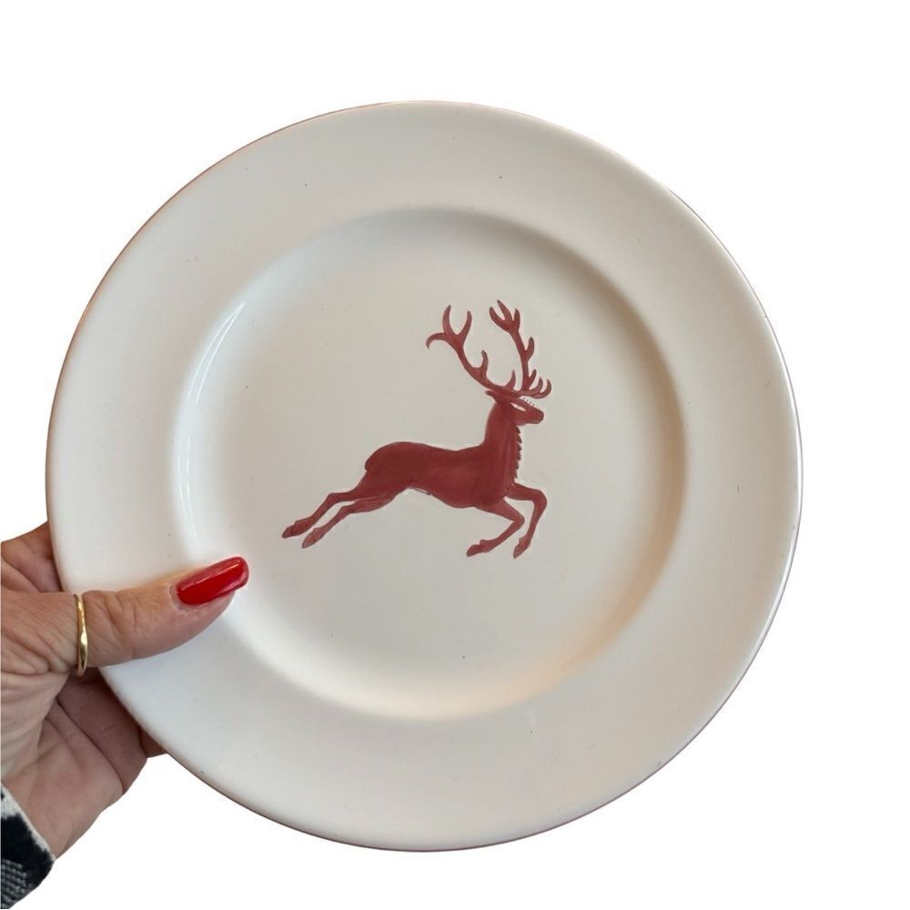 Ruby Red Deer Gourmet Breakfast Plate 8 5/8” Gmundner Keramik NWT